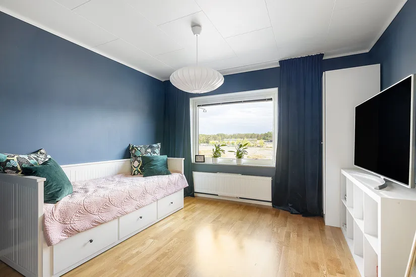 Radhus, Fänriksvägen 31, Barkarbystaden, Järfälla