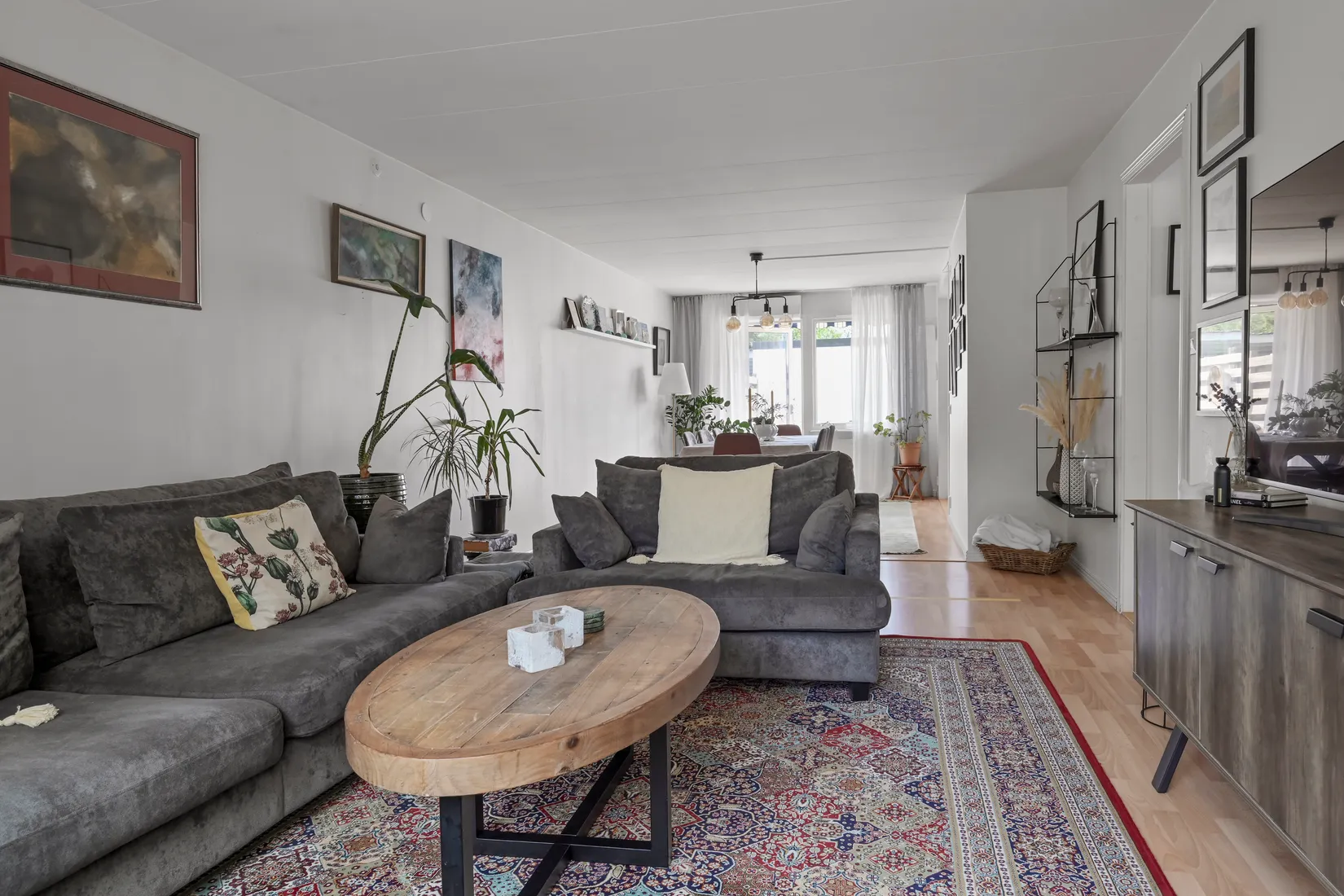 Radhus, Svärmarevägen 20, Fresta, Upplands Väsby