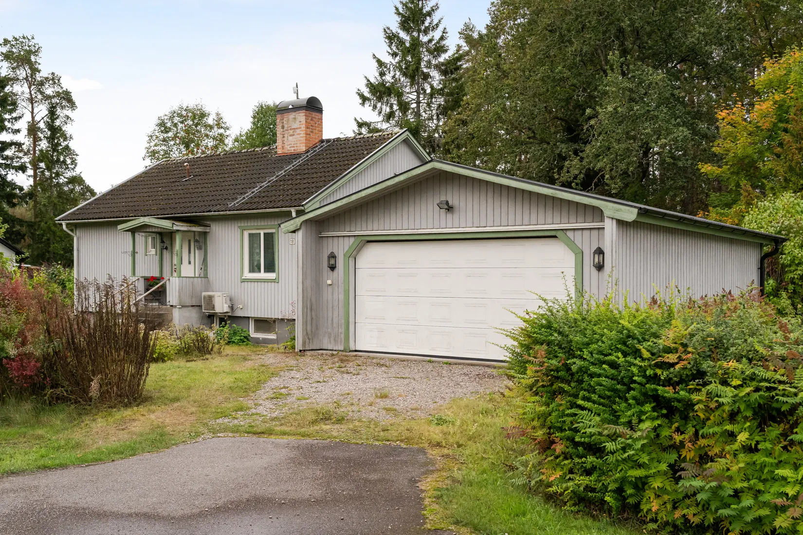 Villa, Norra Torggatan 18, Hälleforsnäs, Flen