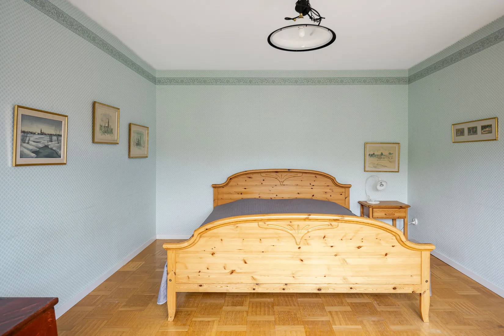 Radhus, Källvägen 30, Sparreholm, Flen