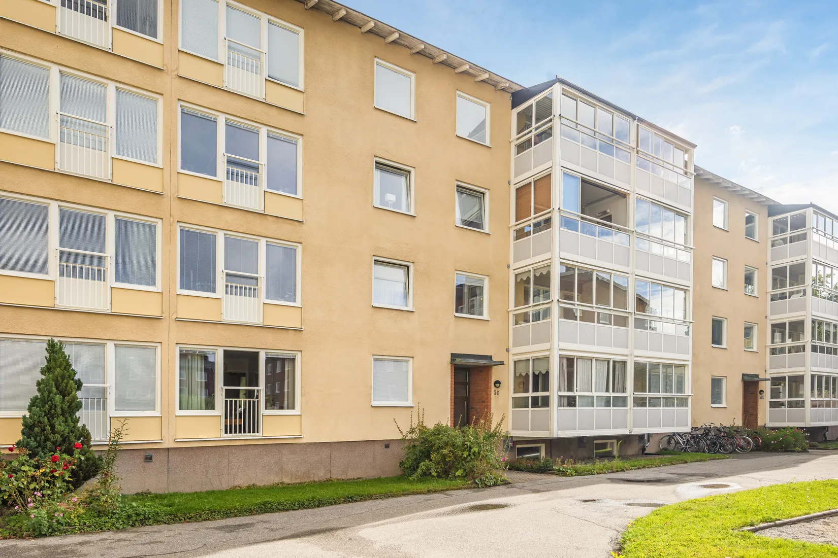 Bostadsrätt, Rådsvägen 5C, Kvarnbergsplan, Huddinge
