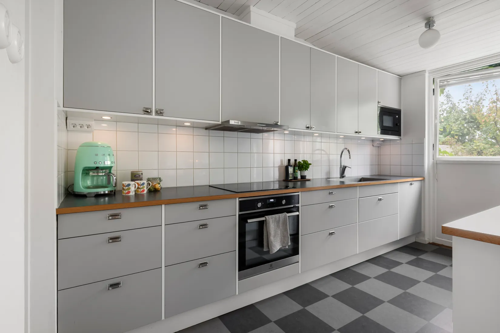 Radhus, Bollnäsbacken 40, Vällingbyhöjden, Stockholm