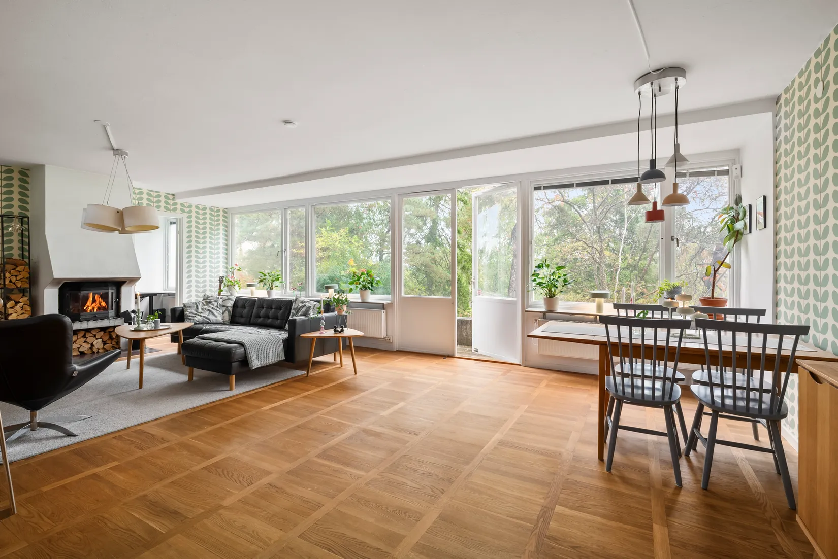 Radhus, Bollnäsbacken 40, Vällingbyhöjden, Stockholm