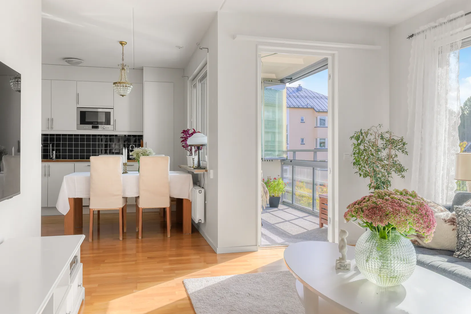 Bostadsrätt, Lännavägen 8A, Centrala Huddinge, Huddinge