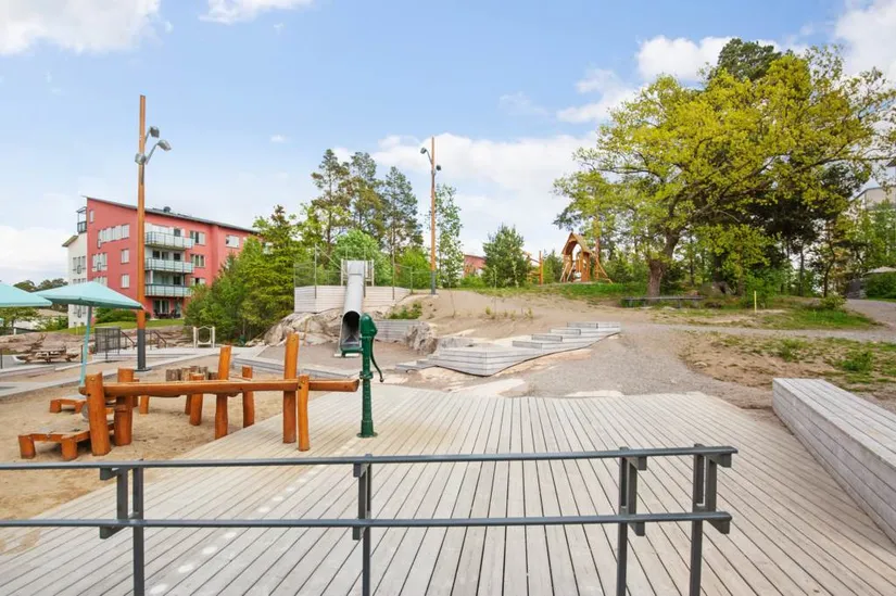 Radhus, Forskargränd 11A, Ursvik, Sundbyberg
