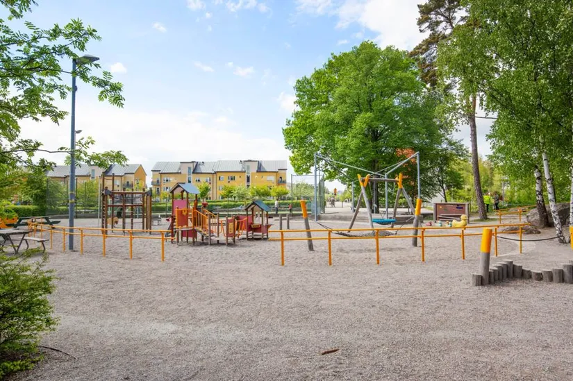 Radhus, Forskargränd 11A, Ursvik, Sundbyberg