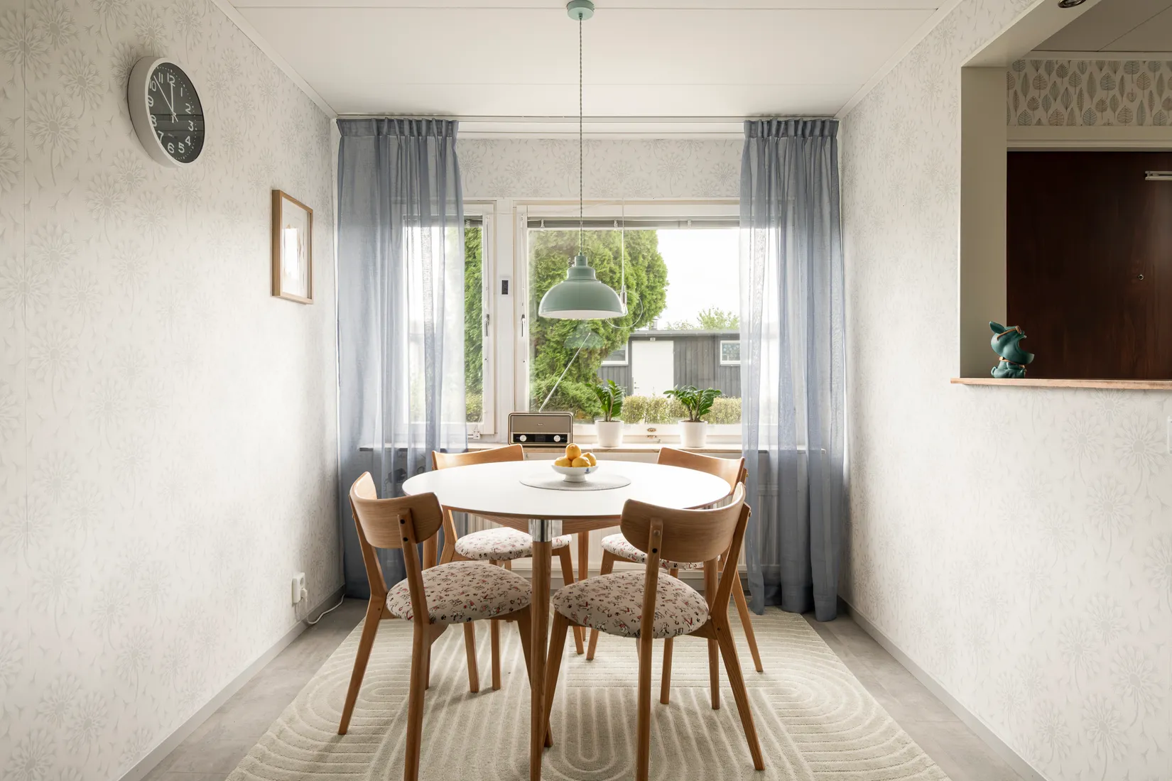 Radhus, Spikverksgatan 16, Bäckby, Västerås
