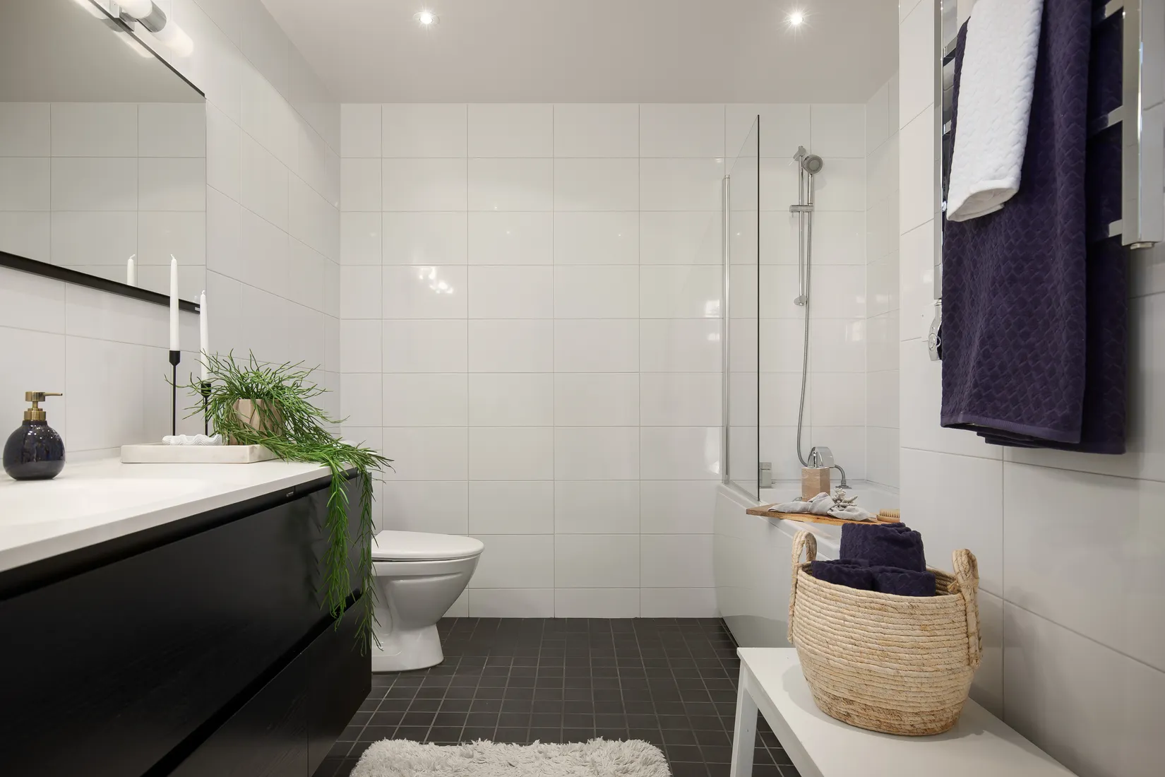 Radhus, Buxbomsvägen 43, Älta, Nacka