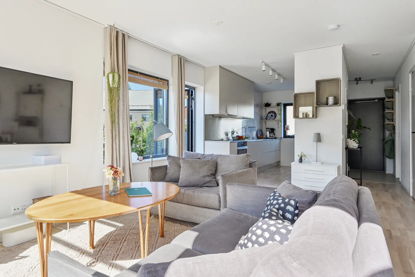 Radhus, Åkerhielms väg 60, Margretelund, Österåker