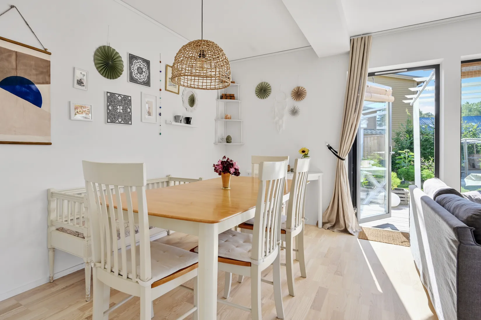 Radhus, Åkerhielms väg 60, Margretelund, Österåker