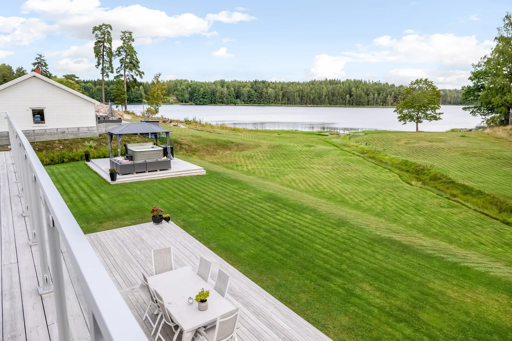 Villa, Von Berchners väg 17, Stavjsö, Nyköping
