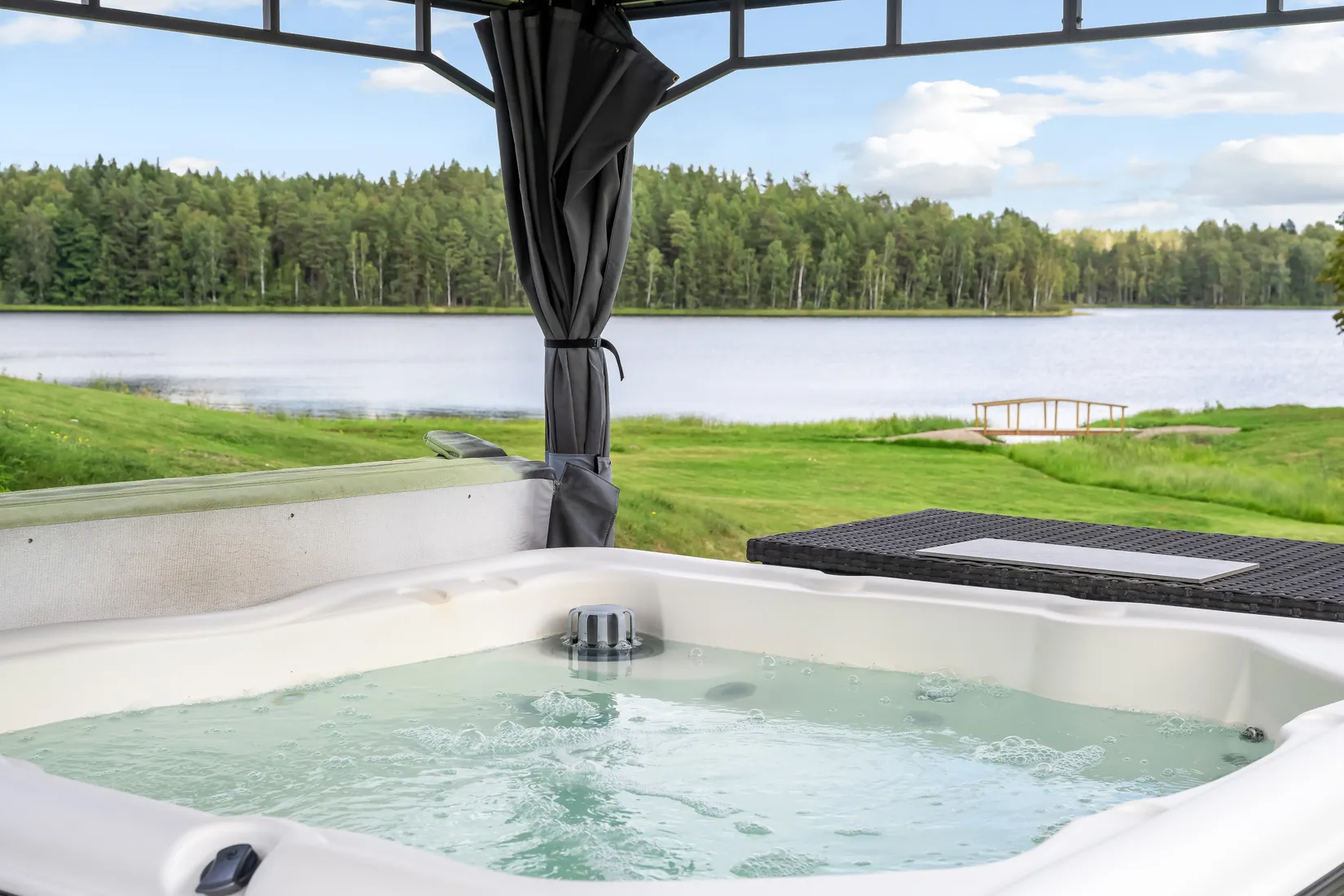 Villa, Von Berchners väg 17, Stavjsö, Nyköping