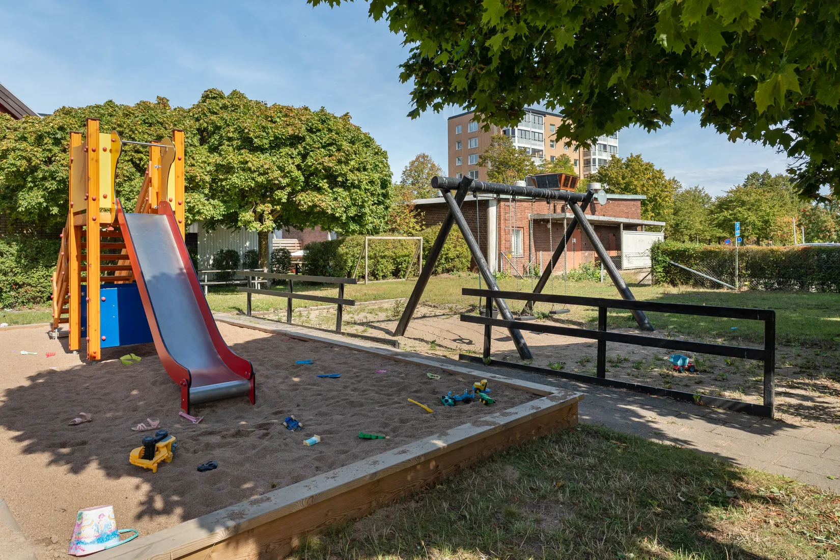 Radhus, Slussgårdens mittgränd 15, Väster, Trelleborg