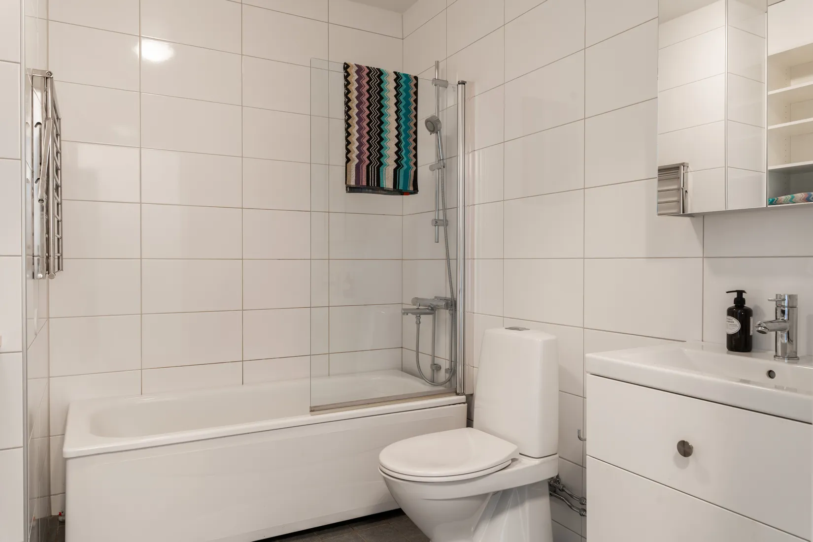 Bostadsrätt, Öster Mälarstrands allé 121, Öster Mälarstrand, Västerås