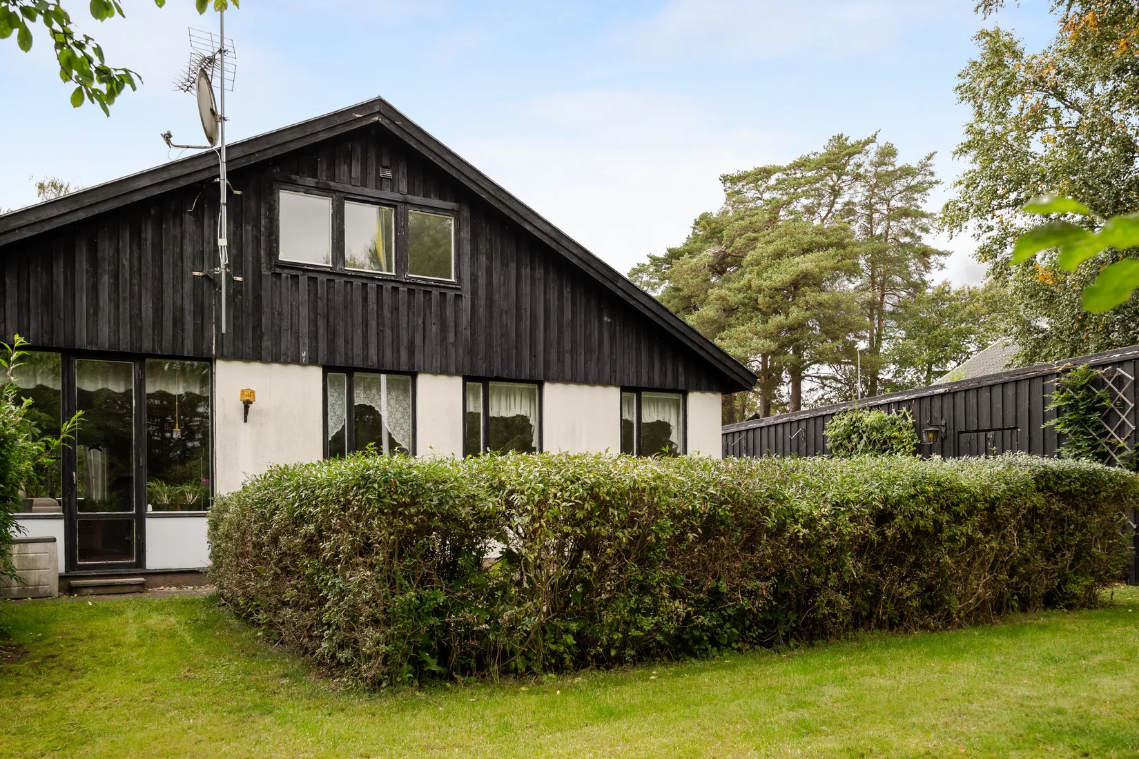 Villa, Parkvägen 15, Hemmesta, Värmdö