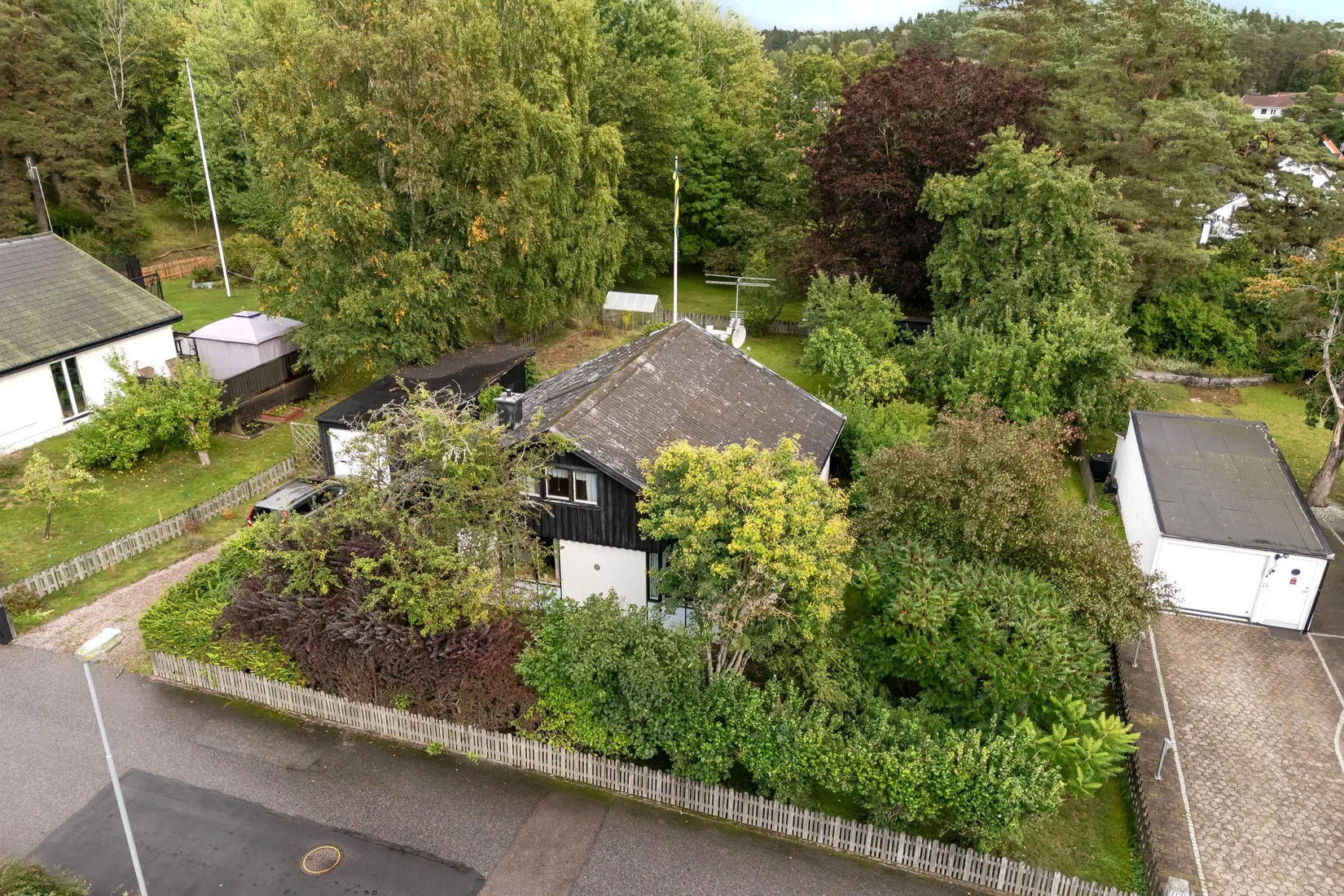 Villa, Parkvägen 15, Hemmesta, Värmdö