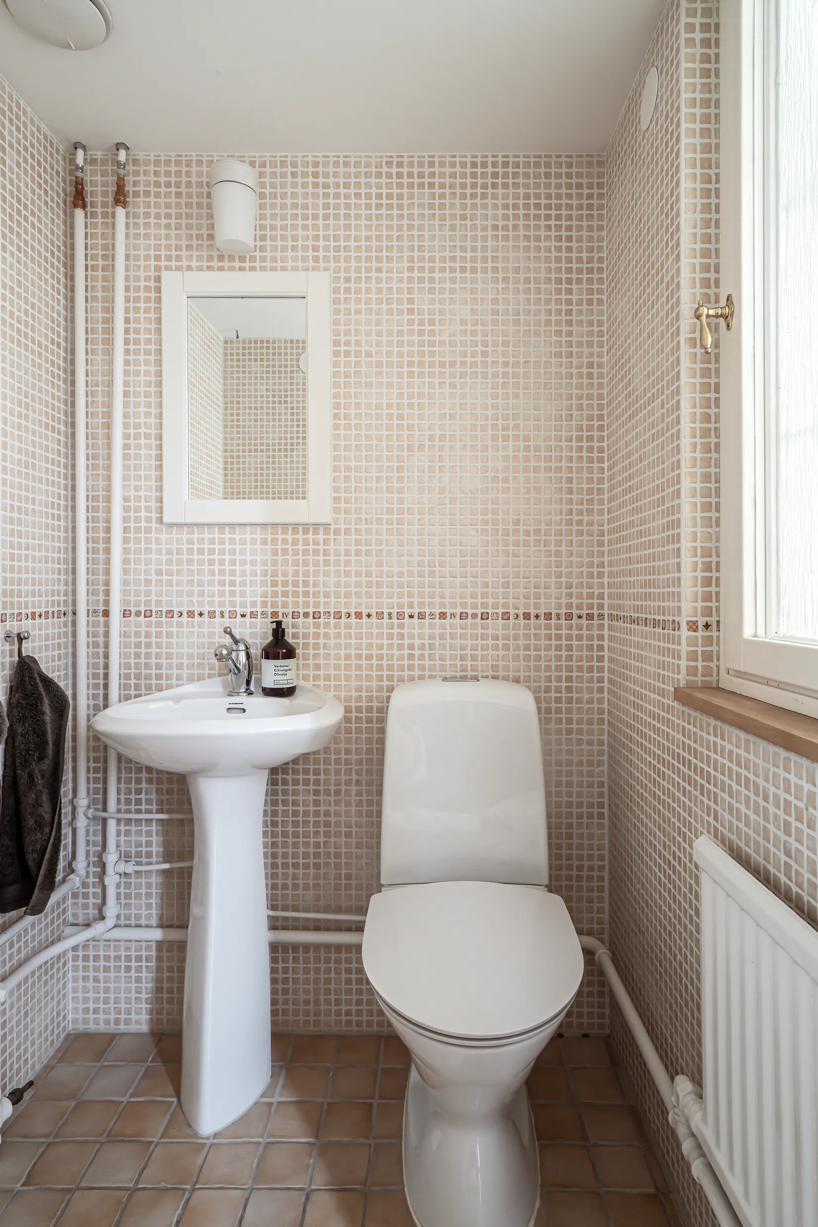Radhus, Drakblommegatan 12, Centrala Hisingen, Göteborg