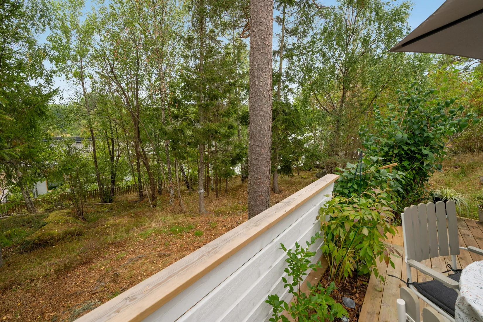 Radhus, Äppelblomsvägen 105, Torshäll, Värmdö