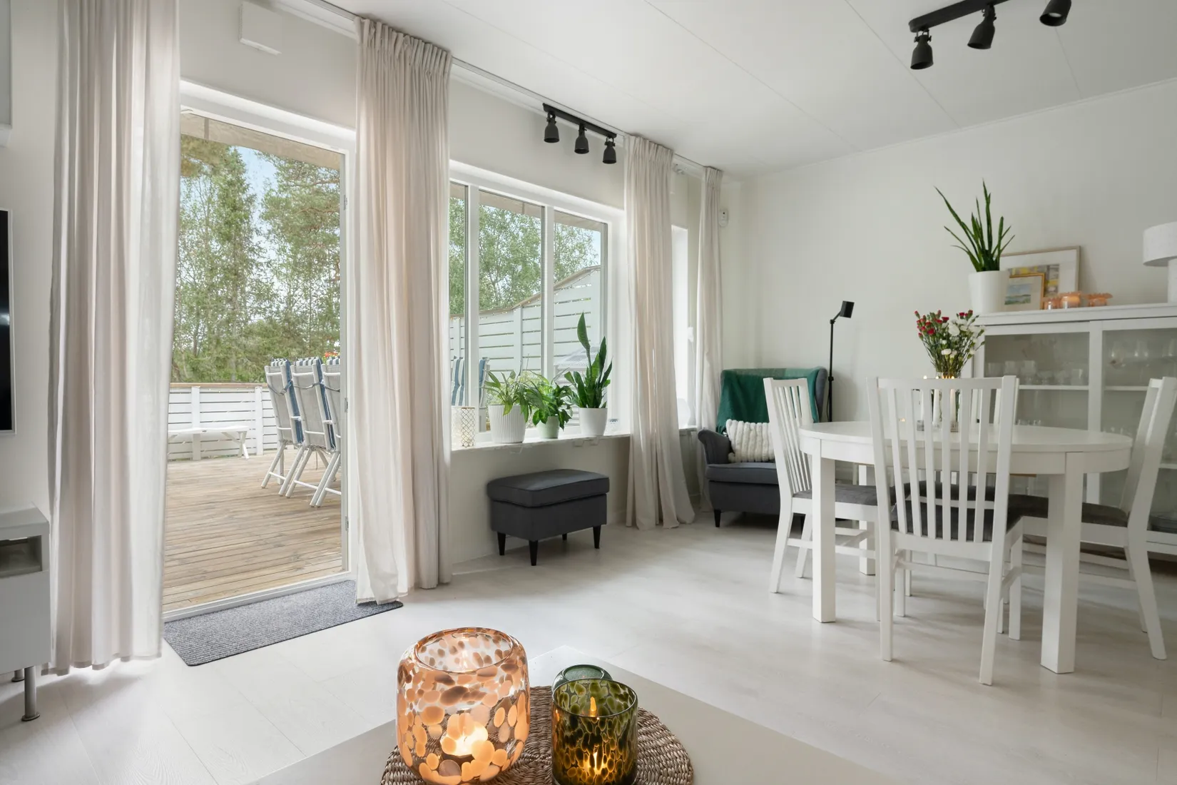 Radhus, Äppelblomsvägen 105, Torshäll, Värmdö