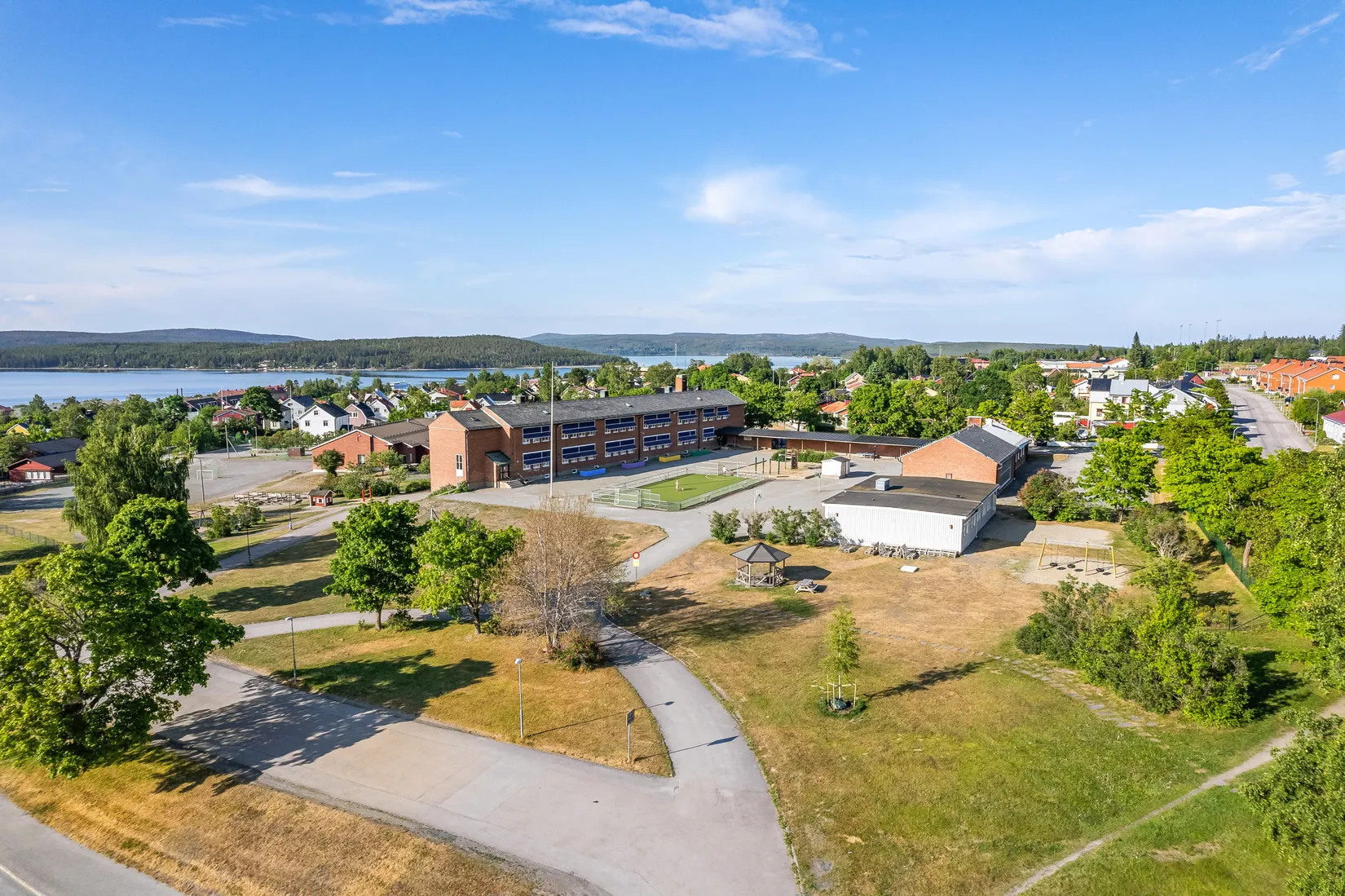 Radhus, Gamla Karlebyvägen 26E, Norra Brännan, Härnösand