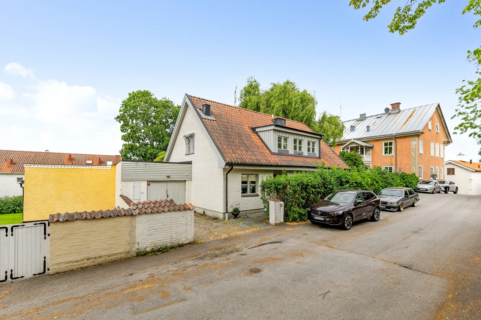 Villa, Sturegatan 2B, Centralt/Domkyrkan, Strängnäs
