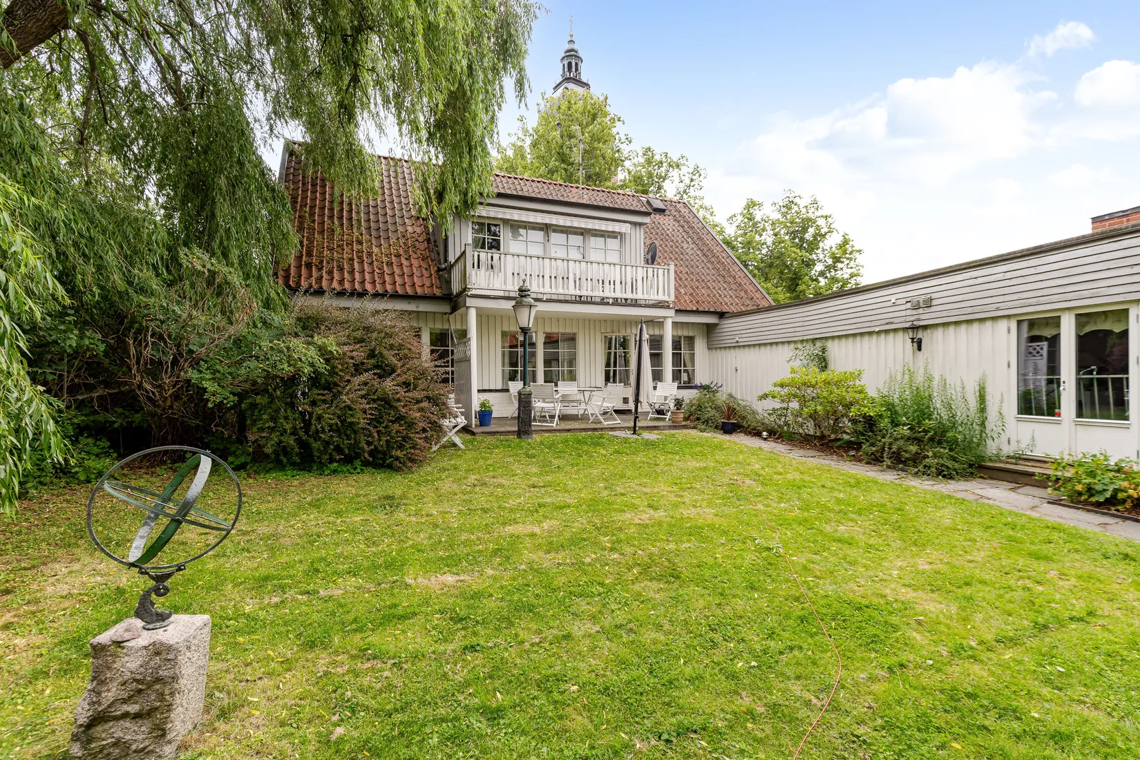 Villa, Sturegatan 2B, Centralt/Domkyrkan, Strängnäs