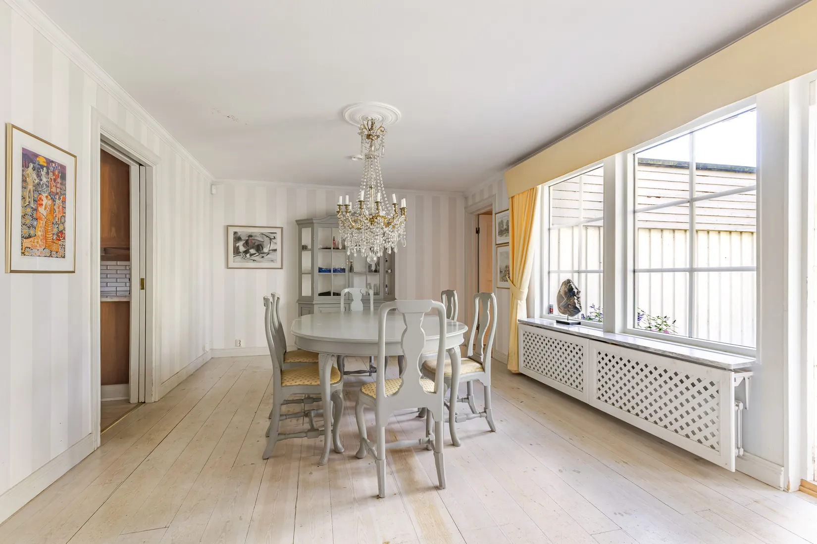 Villa, Sturegatan 2B, Centralt/Domkyrkan, Strängnäs