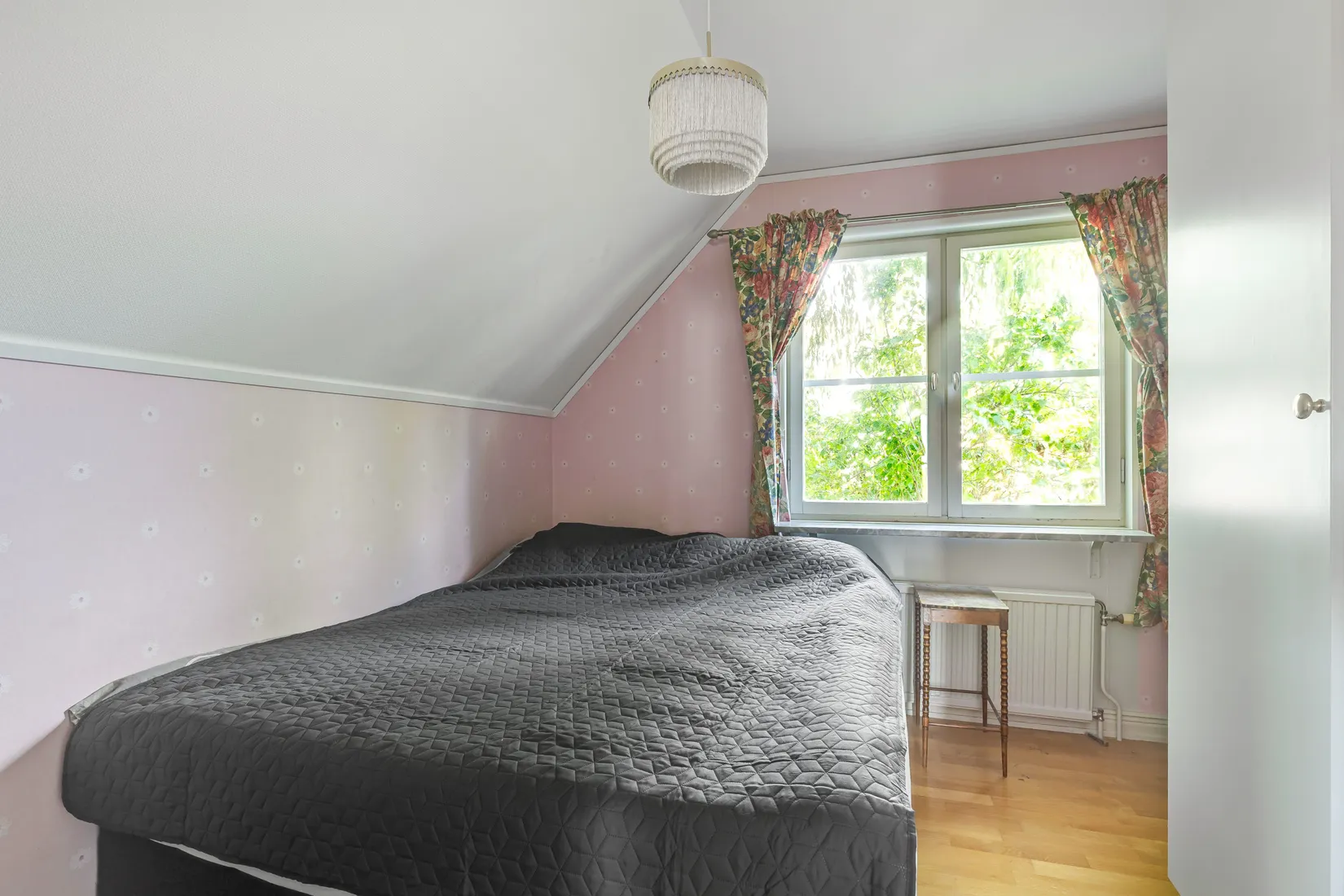 Villa, Sturegatan 2B, Centralt/Domkyrkan, Strängnäs