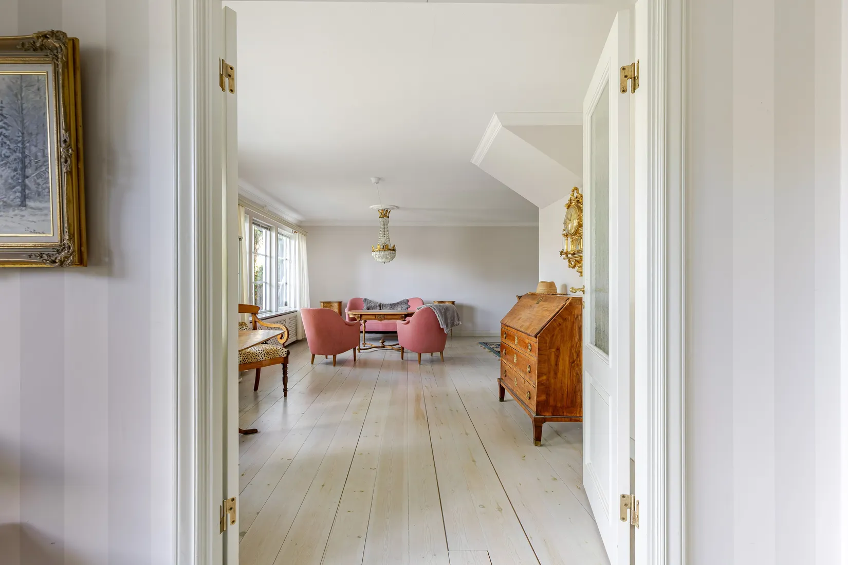 Villa, Sturegatan 2B, Centralt/Domkyrkan, Strängnäs