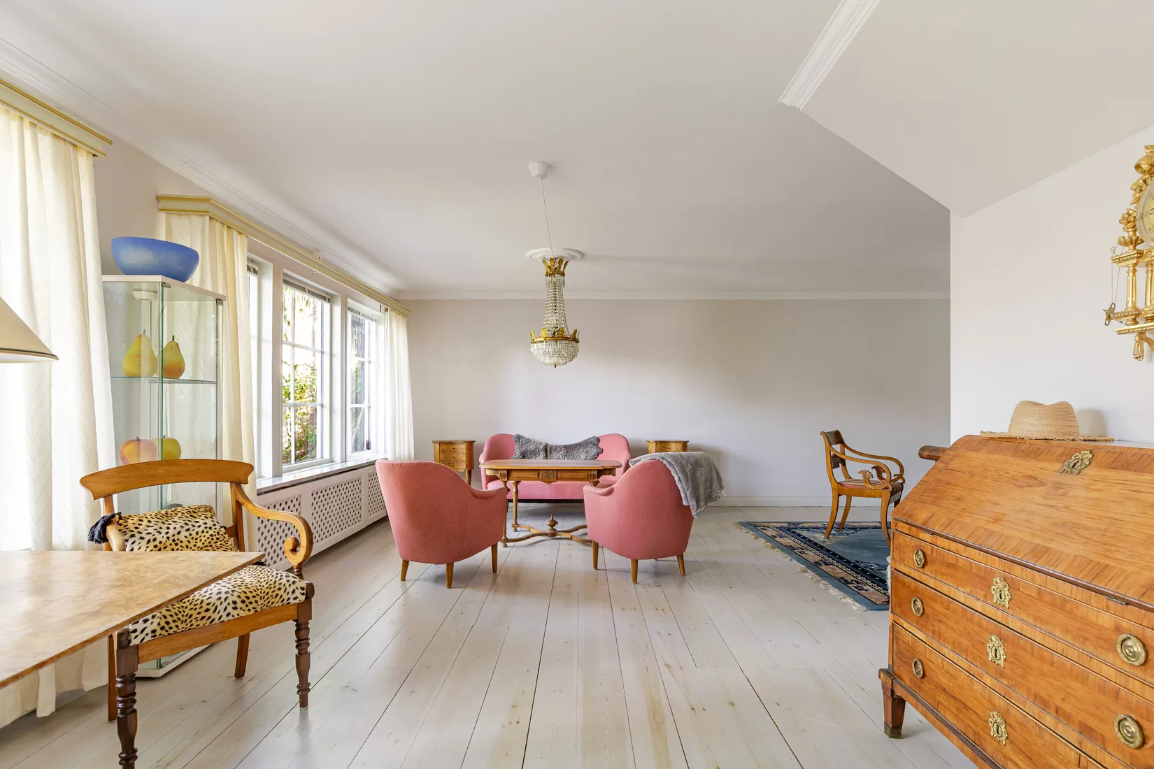 Villa, Sturegatan 2B, Centralt/Domkyrkan, Strängnäs