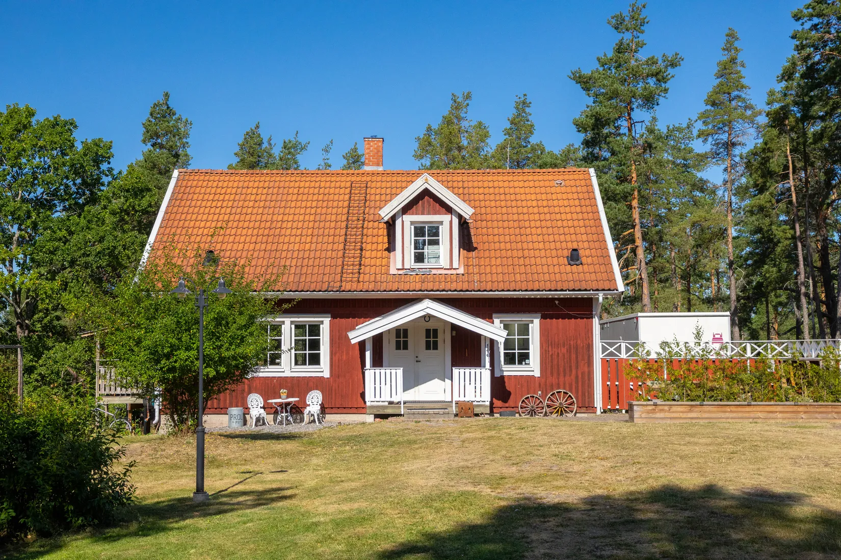 Gård/Skog, Rotviksvägen 5 (Rotviks Gård), Öringe, Tyresö