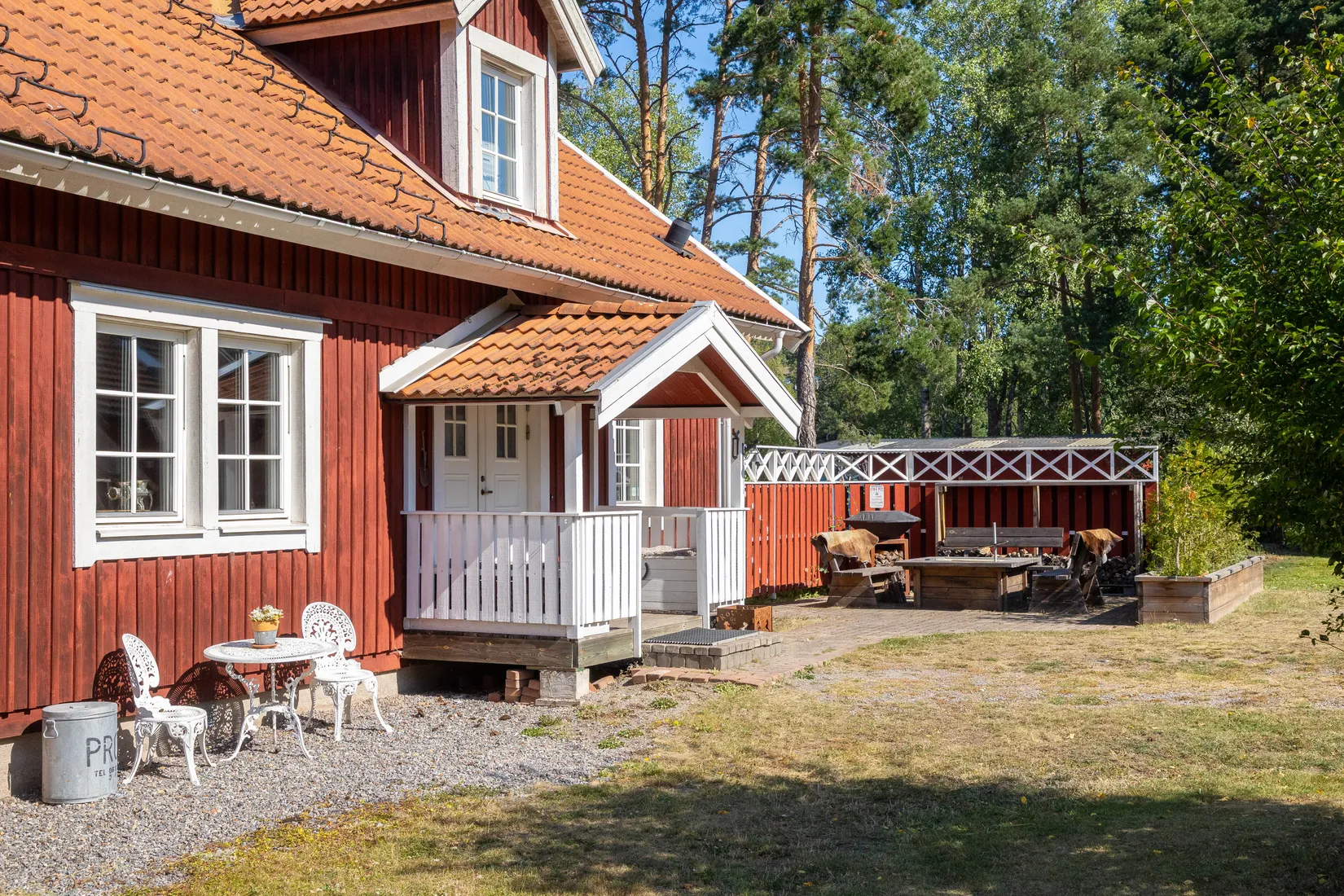 Gård/Skog, Rotviksvägen 5 (Rotviks Gård), Öringe, Tyresö