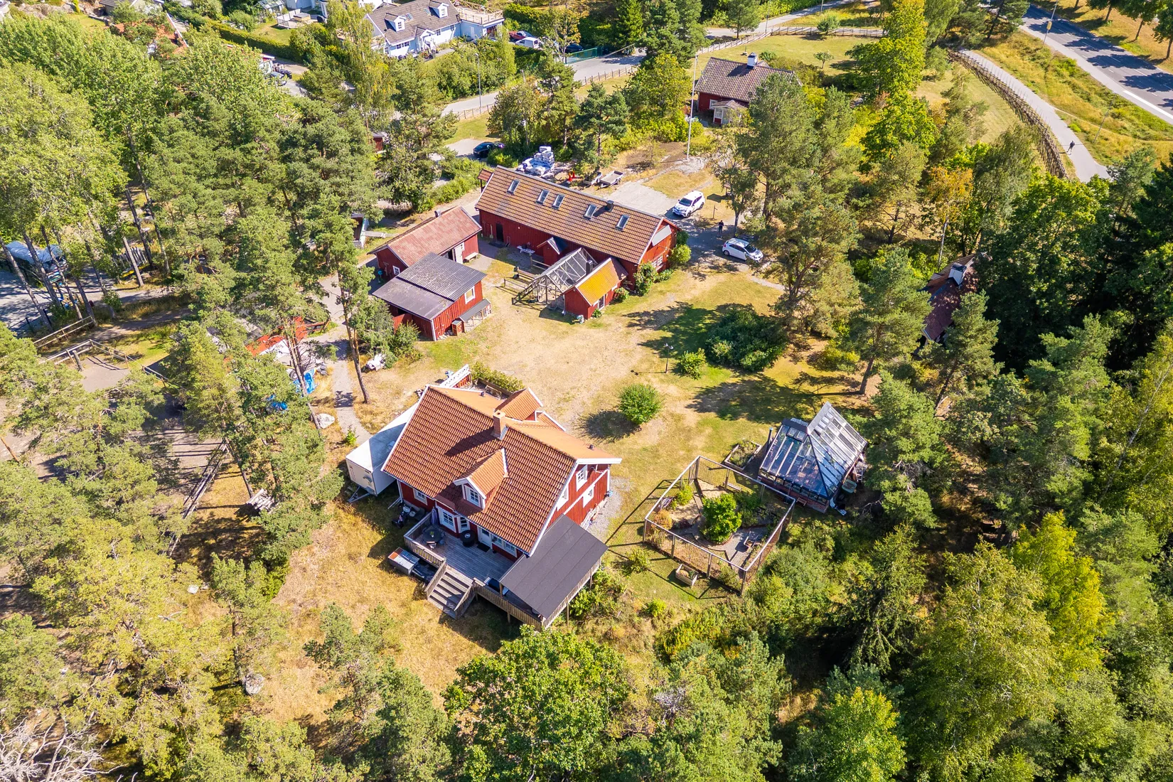 Gård/Skog, Rotviksvägen 5 (Rotviks Gård), Öringe, Tyresö