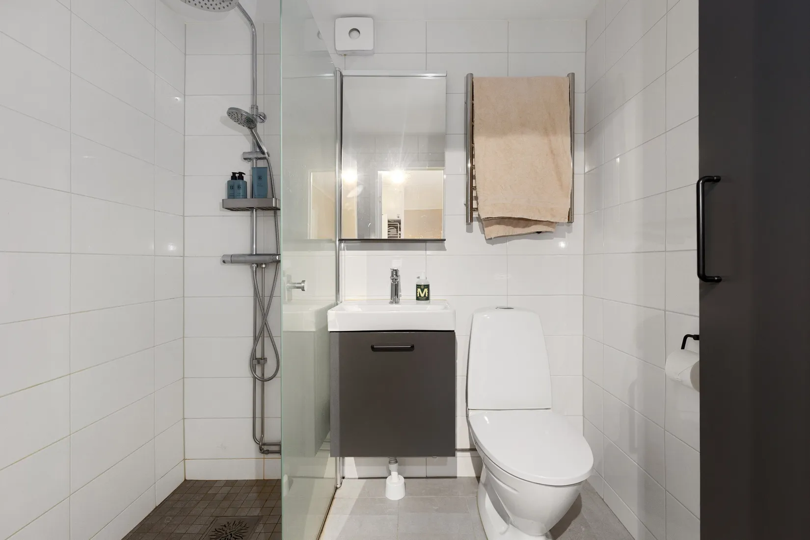 Radhus, Älggårdsvägen 26B, Mörtnäs, Värmdö