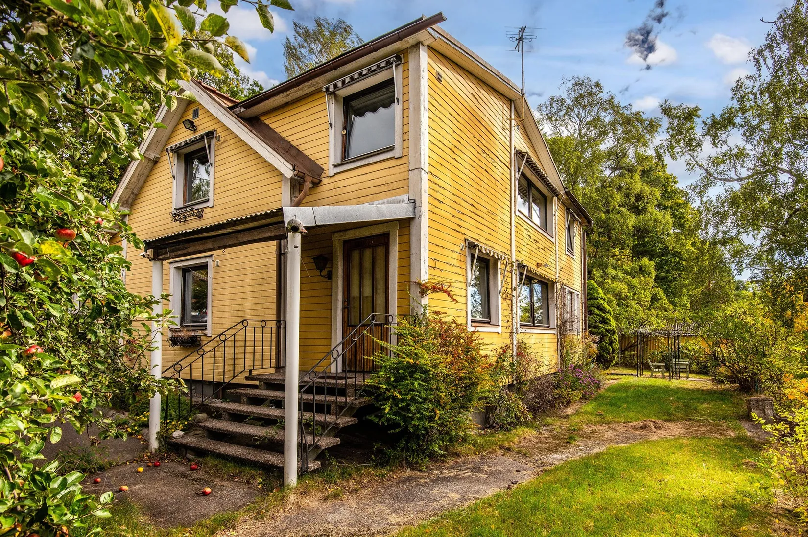 Villa, Augustenborgsvägen 7, Åby, Norrköping
