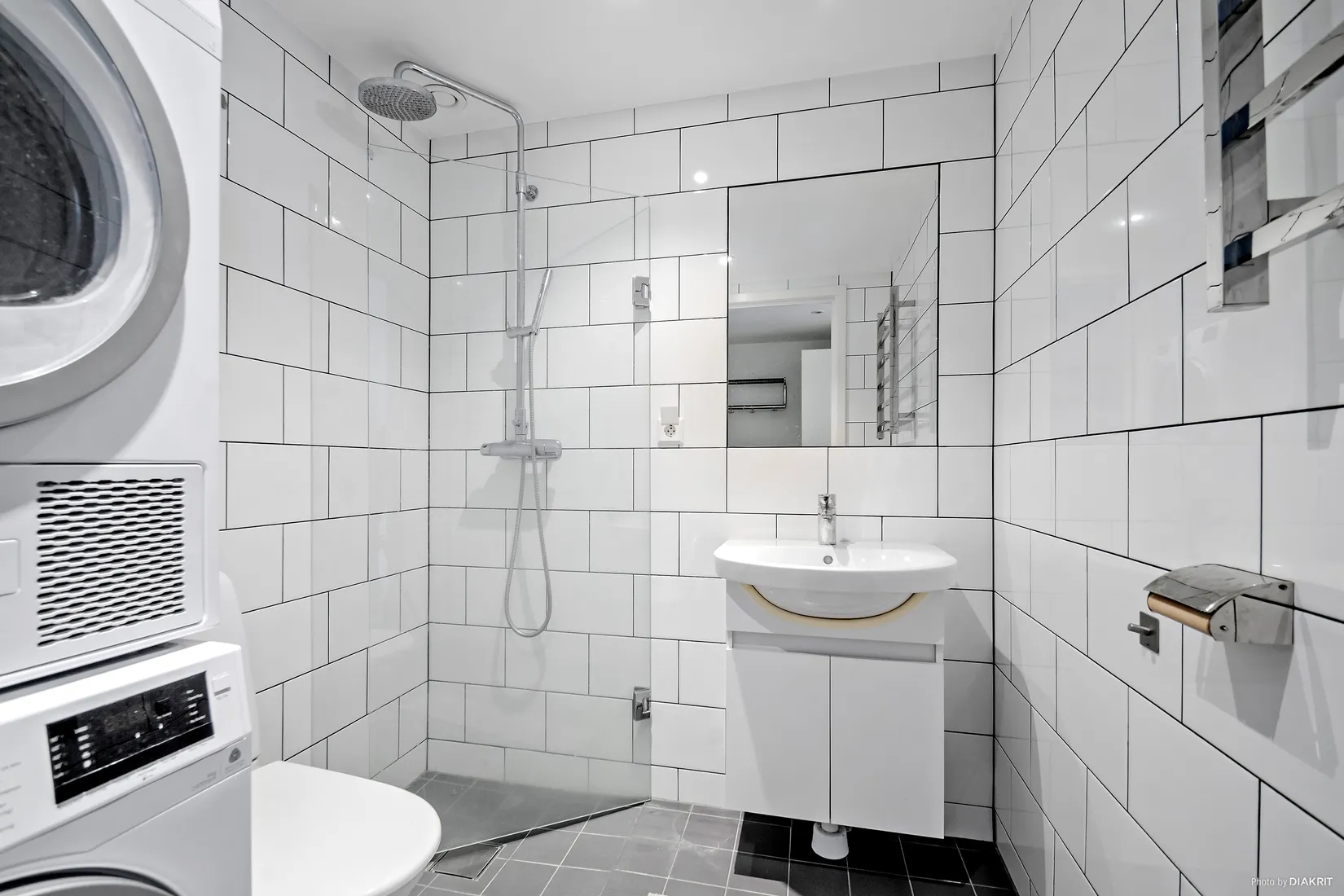 Bostadsrätt, Stig Lindbergs gata 19B, Porslinskvarteren, Värmdö