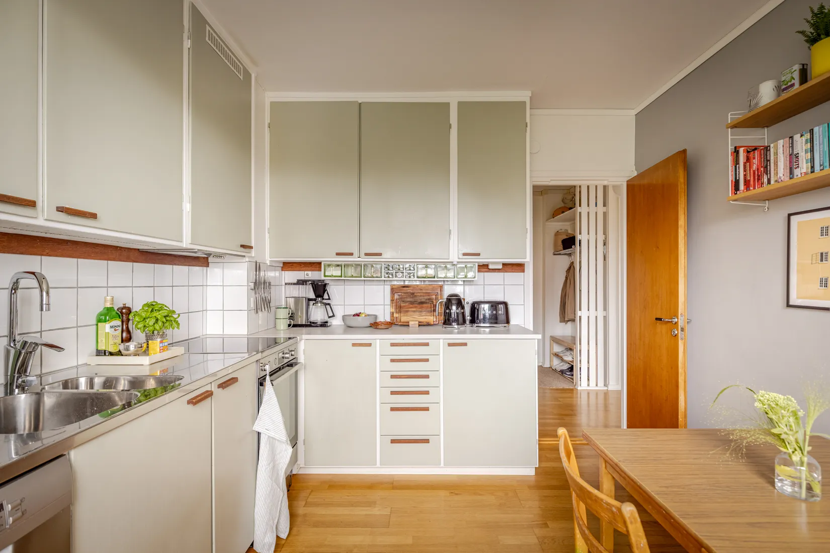 Bostadsrätt, Simrishamnsvägen 21, 3tr, Björkhagen, Stockholm