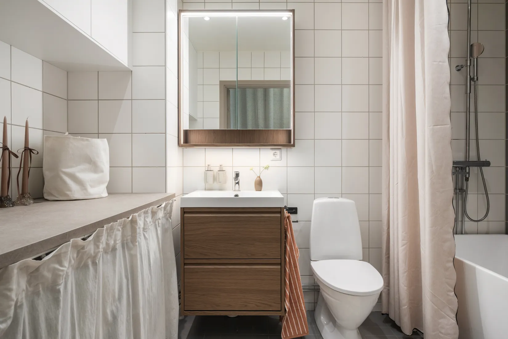 Bostadsrätt, Radiusbacken 23, Midsommarkransen, Stockholm