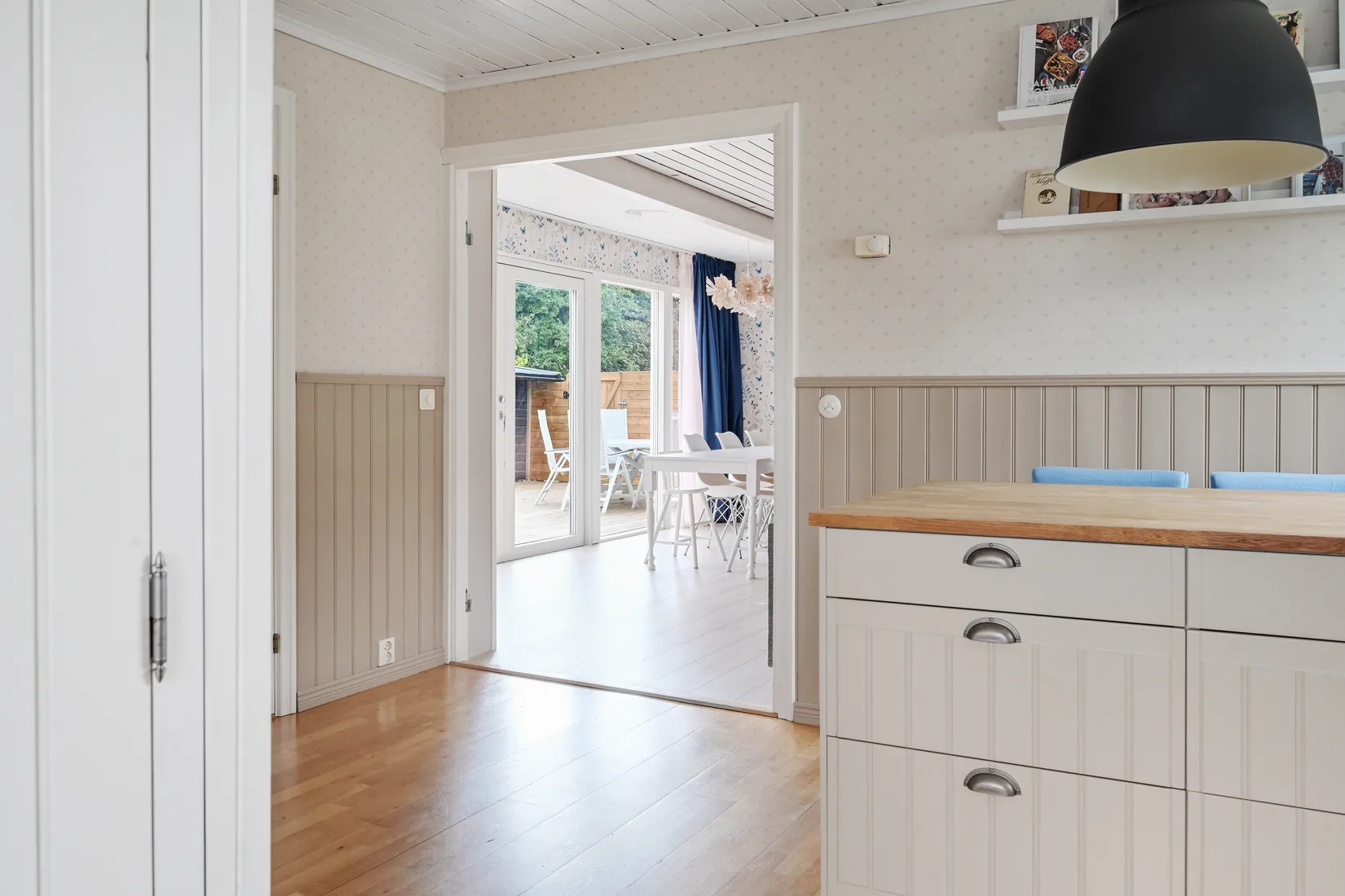 Radhus, Vängevägen 23, Skälby, Upplands Väsby