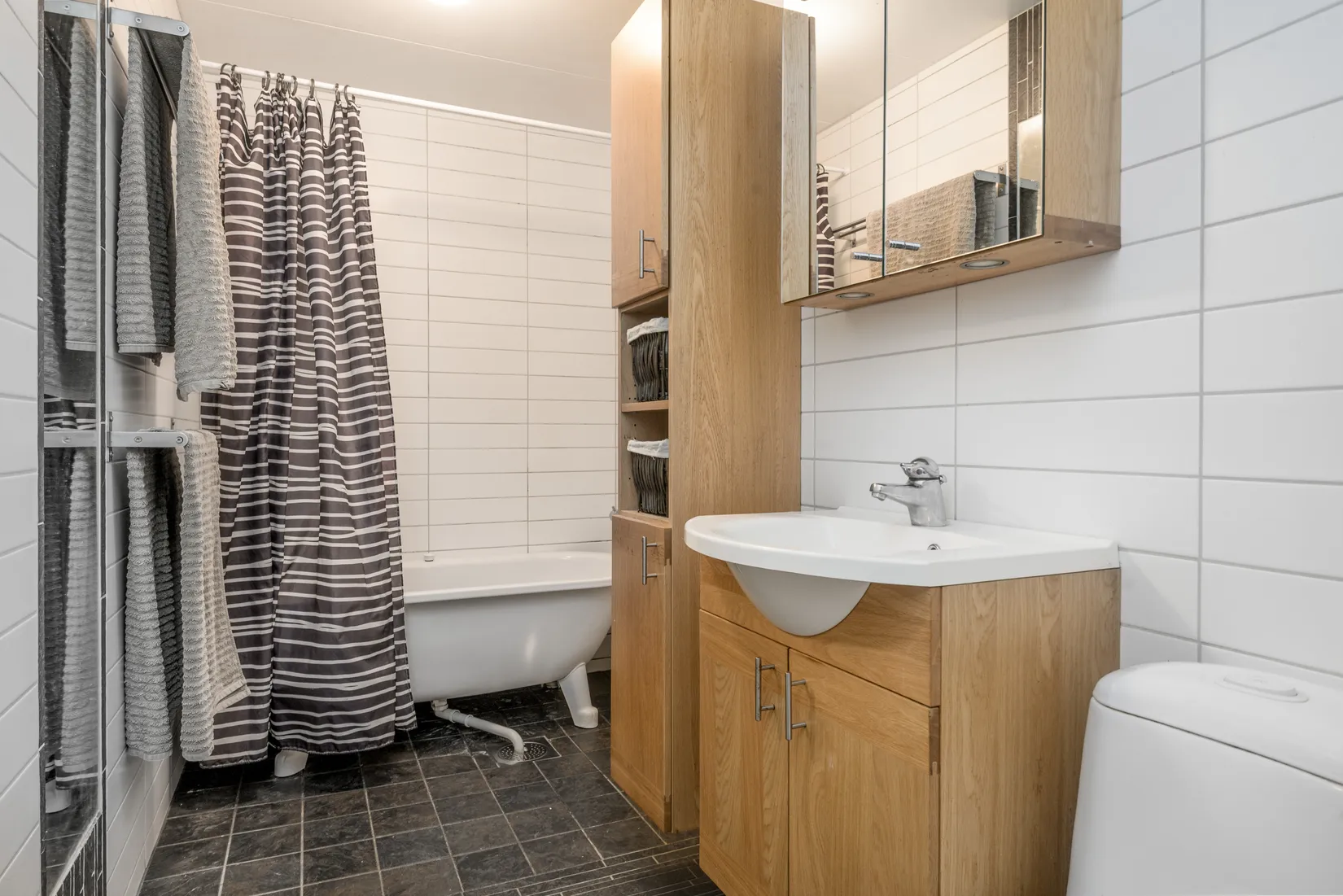 Radhus, Visthusvägen 24, Njurunda, Sundsvall