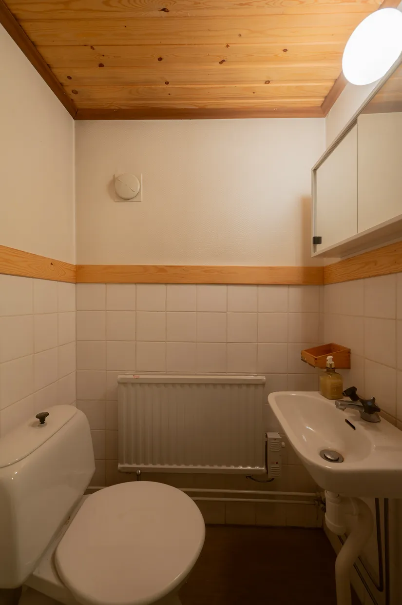 Villa, Renvägen 7, Stuvsta Centrum, Huddinge
