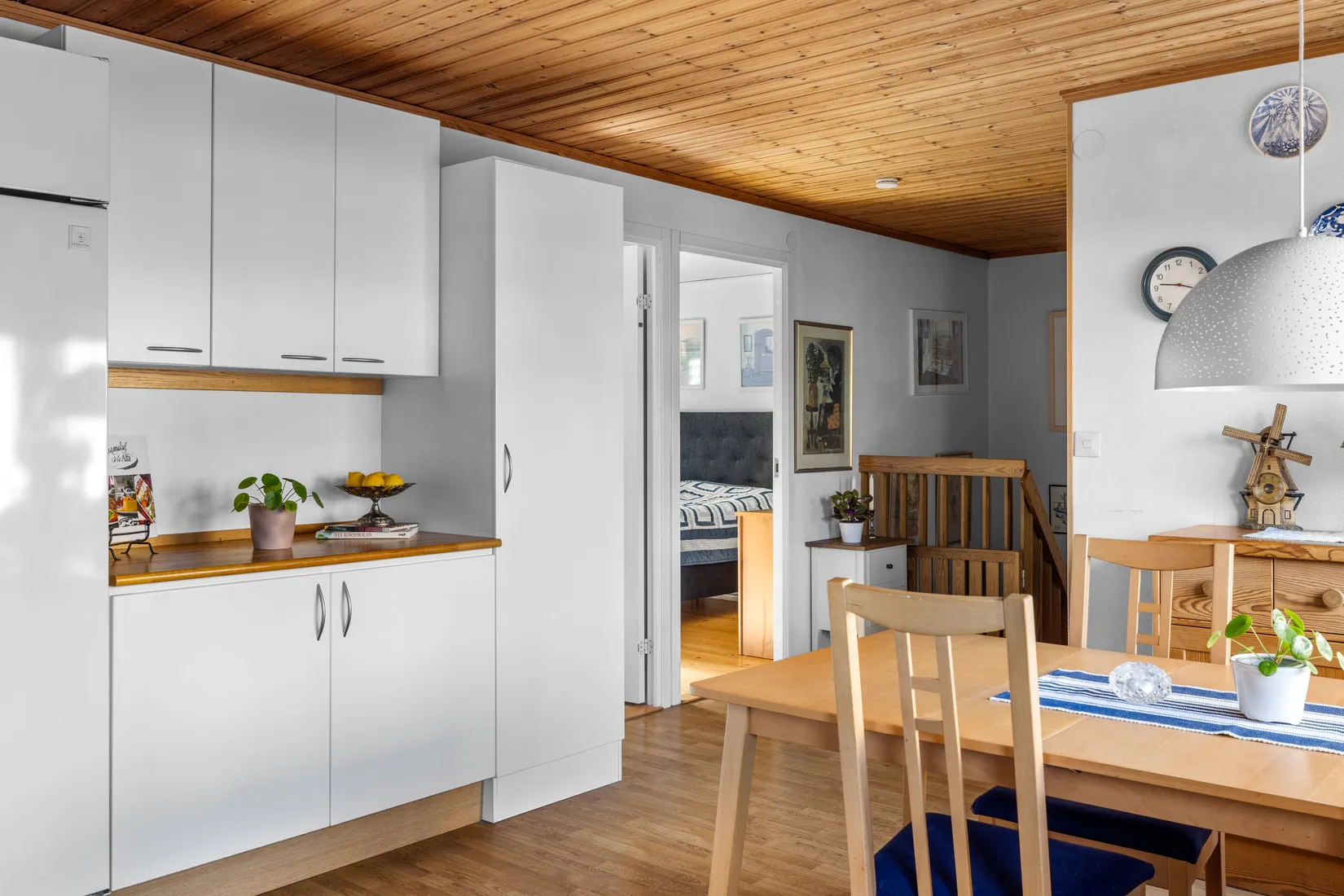 Radhus, Lindholmsbacken 52, Skärholmen, Stockholm
