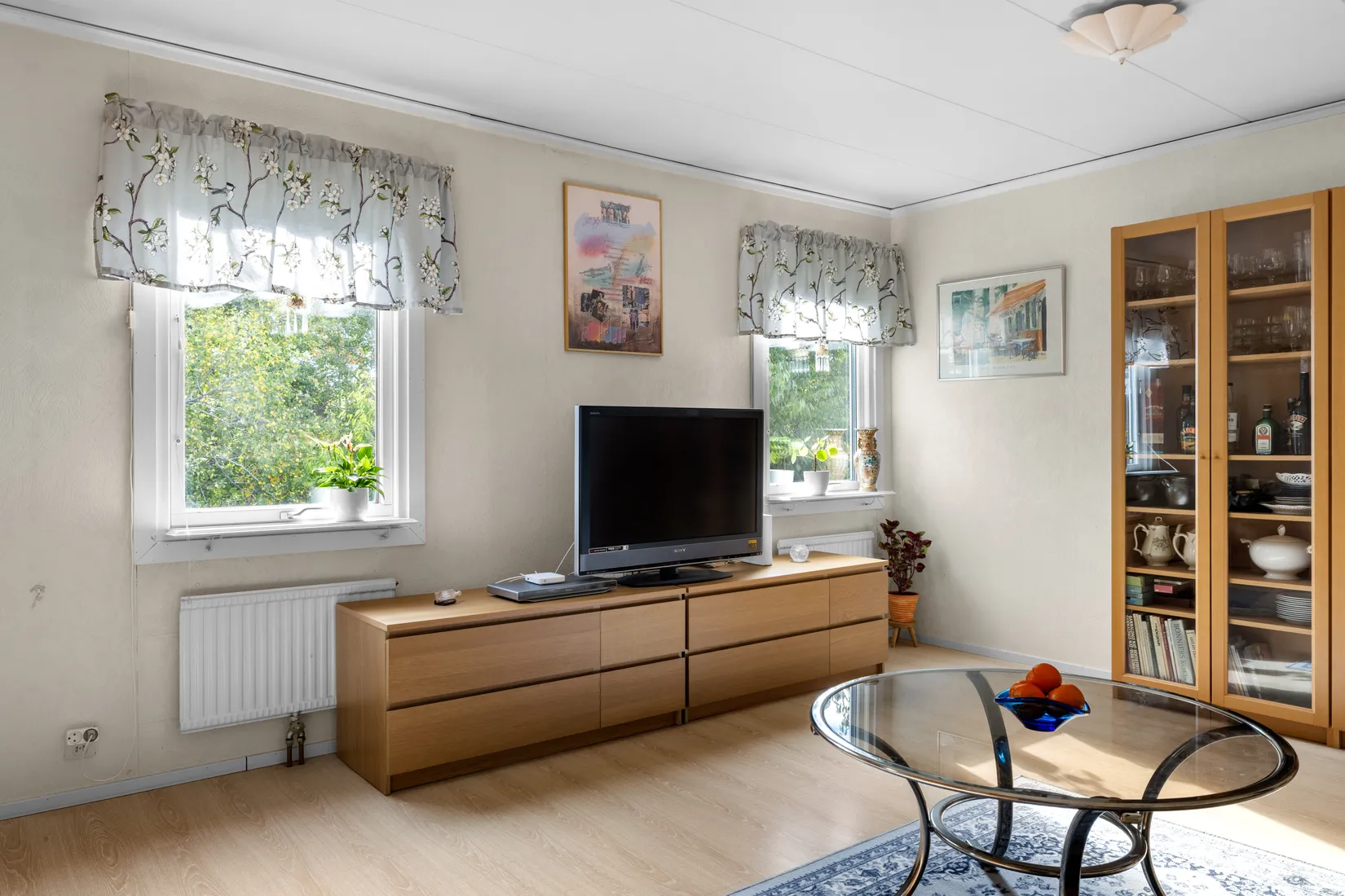 Radhus, Lindholmsbacken 52, Skärholmen, Stockholm