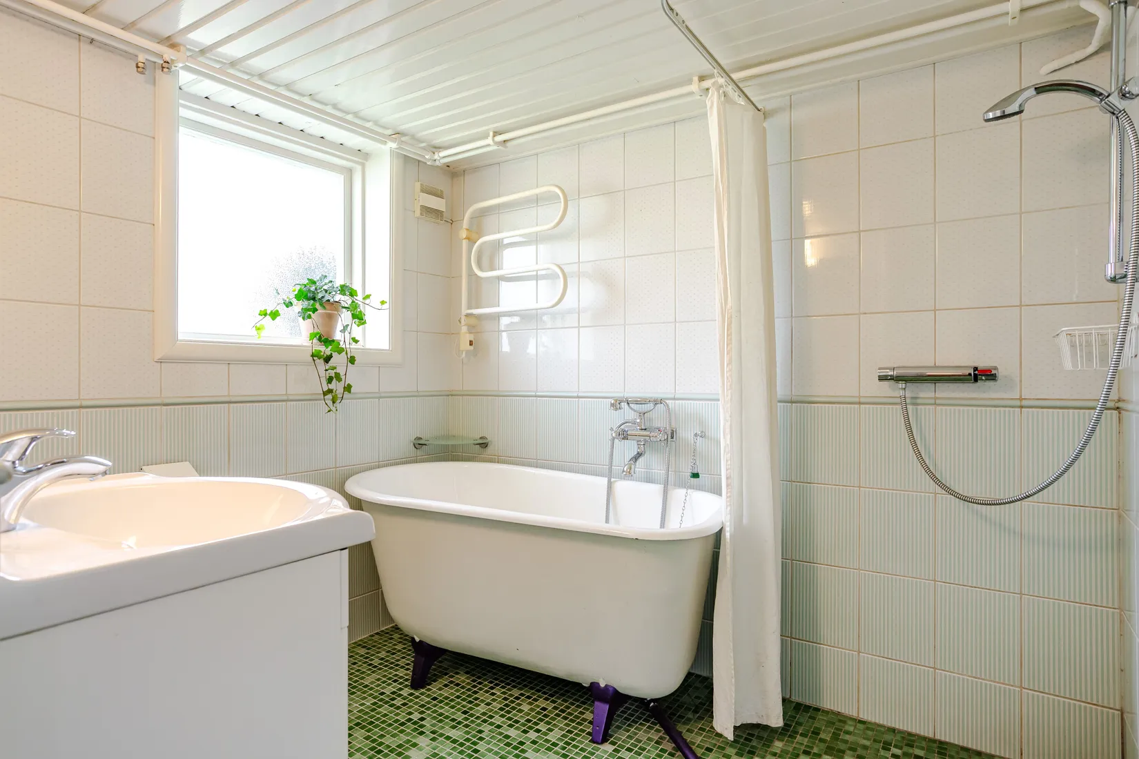 Villa, Tvärvägen 18, Gustavsberg Höjdhagen, Värmdö