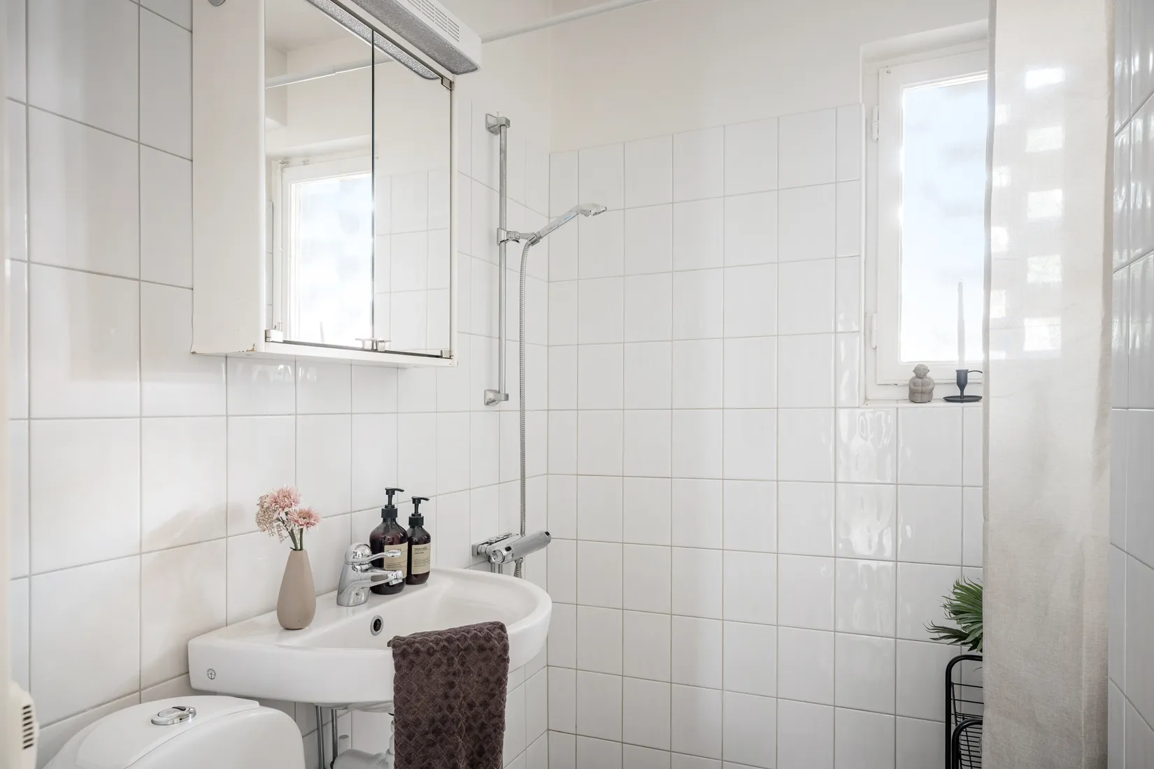 Bostadsrätt, Humblegatan 33B, Vån 2/2, Centrala Sundbyberg, Sundbyberg