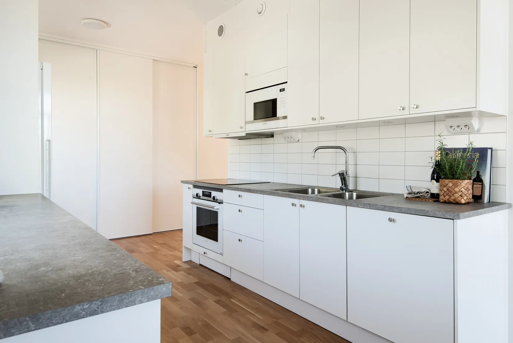 Bostadsrätt, Täljövikstorget 1, Täljöviken, Österåker