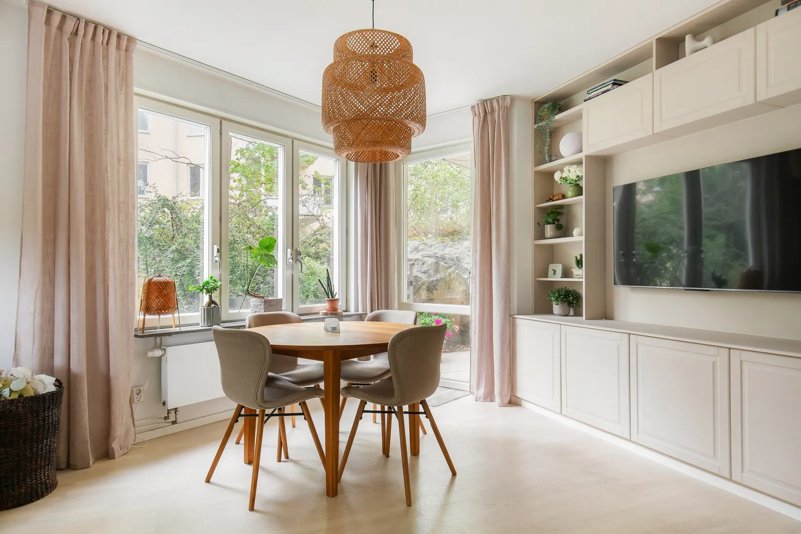 Bostadsrätt, Sandhamnsgatan 22, 2 tr, Gärdet, Stockholm