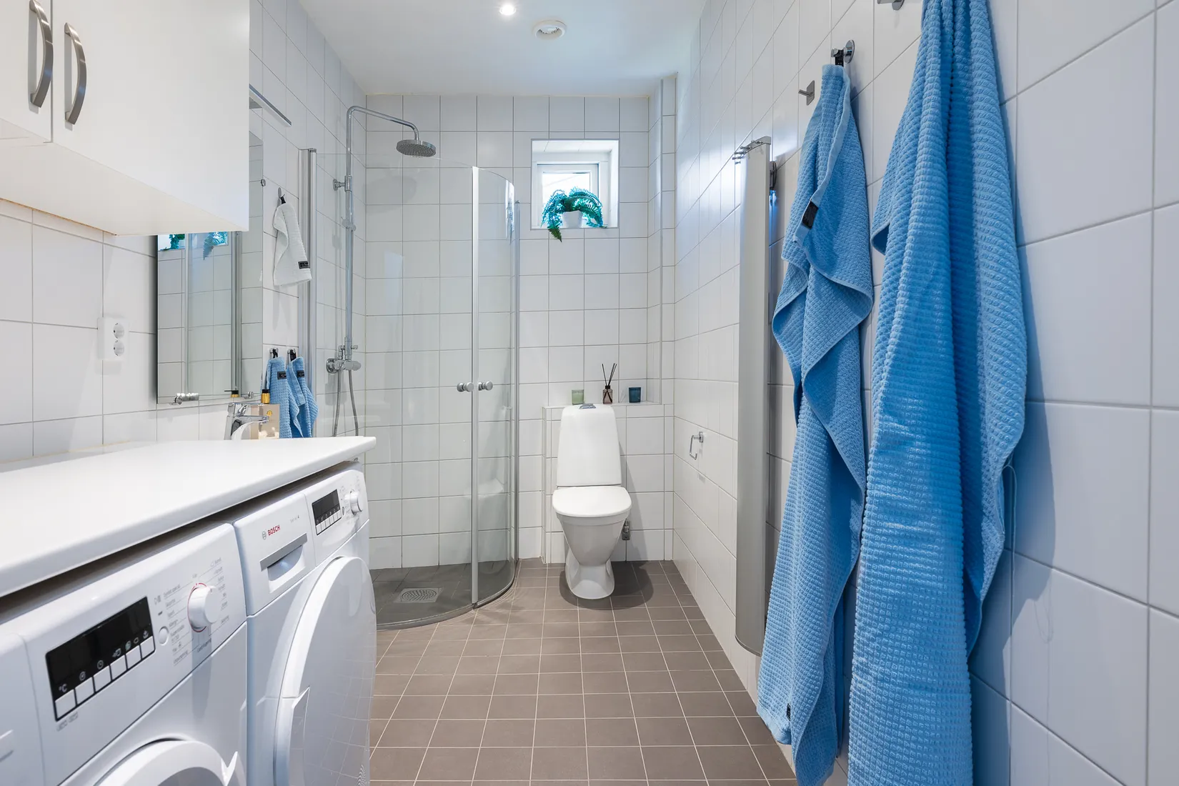 Bostadsrätt, Bergavägen 25E, Åkersberga Centralt, Österåker