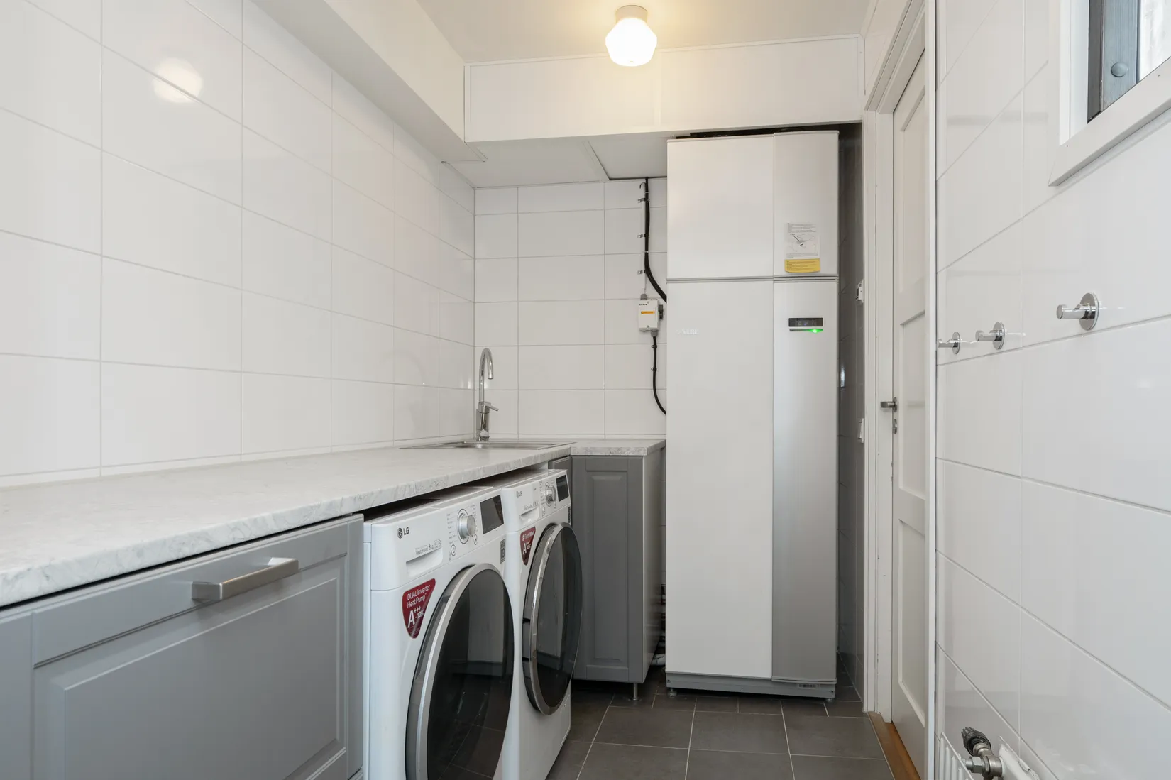 Radhus, Strömkarlsvägen 64, Stuvsta, Huddinge