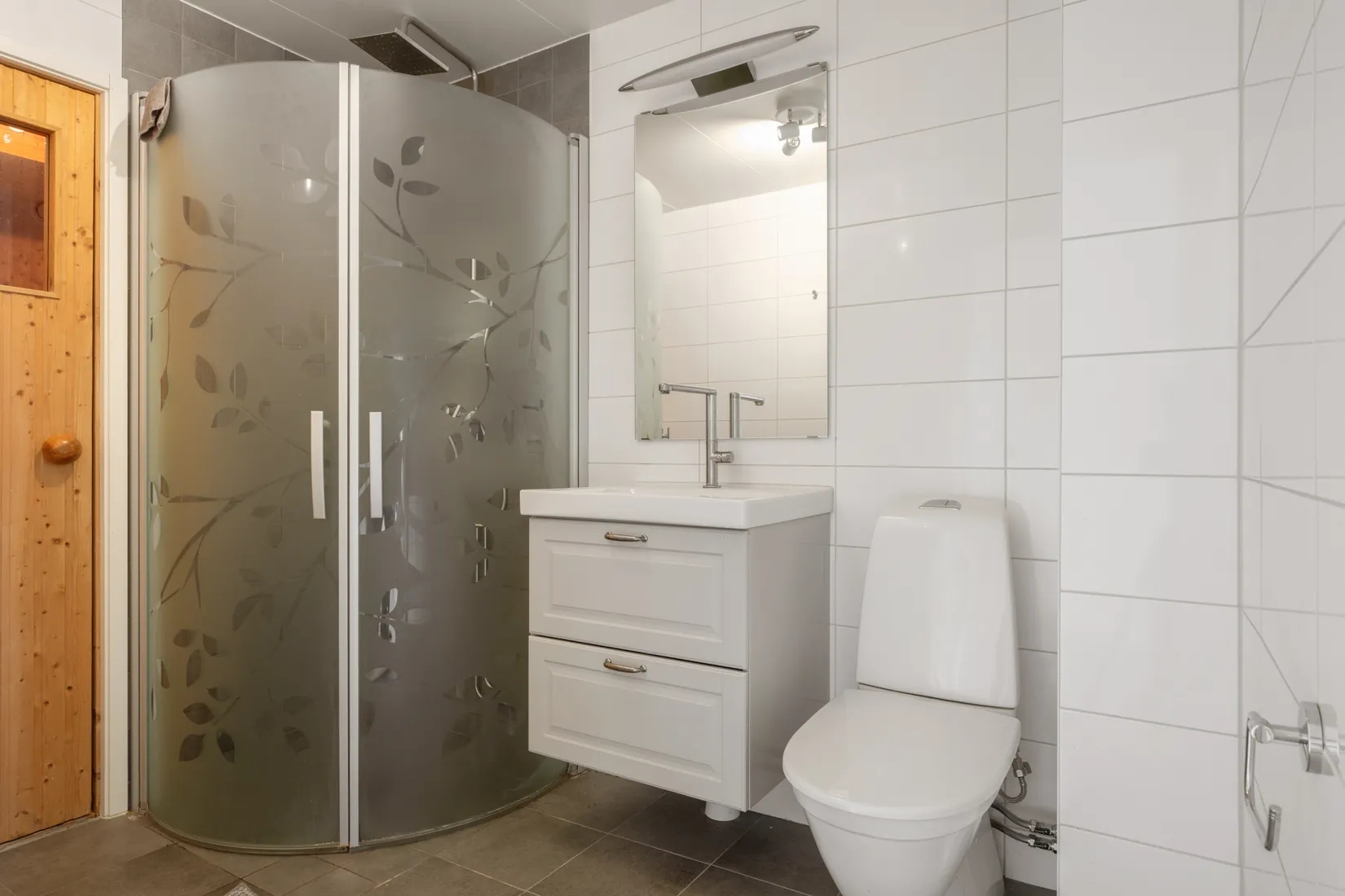 Radhus, Strömkarlsvägen 64, Stuvsta, Huddinge